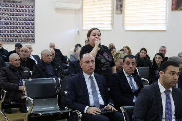 Nizami Rayon İcra Hakimiyyətinin başçısı sakinlərlə növbəti səyyar qəbul keçirib