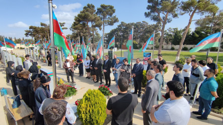 Vətən müharibəsi şəhidləri Samir Xəlili və çavuş Toğrul İsayevin ildönümlərində məzarları ziyarət edilib