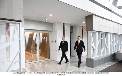 Azərbaycan Respublikasının Prezidenti cənab  İlham Əliyev Mərkəzi Bankın yeni binasının açılışında iştirak edib