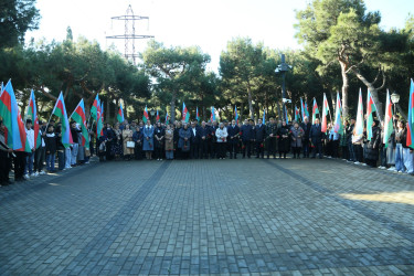 Zəfər Günündə “Nizami Rayon Vətən Müharibəsi Şəhidləri” Memorial Kompleksi ziyarət olunub