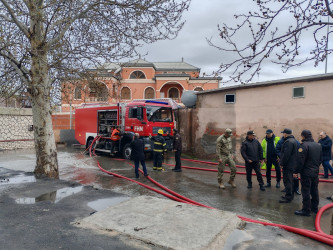 Keşlə qəsəbəsi, Sabir küçəsində yağışın yaratdığı fəsadlar aradan qaldırılır
