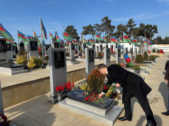 Vətən müharibəsi qəhrəmanı, şəhid baş leytenant Azad Hümbətovun doğum günü ilə əlaqədar əziz xatirəsi yad edilib