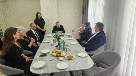 Vətən müharibəsi şəhidi Samir Əhməd oğlu Xəlilinin ailəsi ziyarət edib