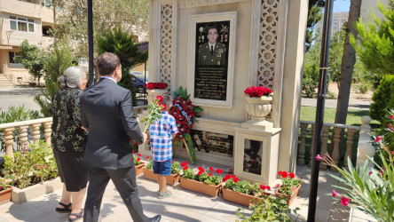 Nizami rayonunda Vətən müharibəsi şəhidi mayor İlkin Rzayevin doğum günündə xatirəsi anılıb