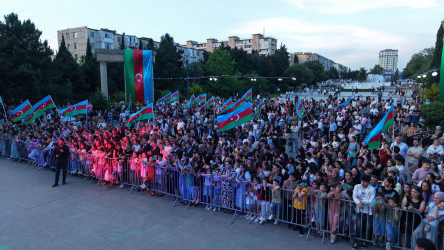 Nizami rayonunda Milli Qurtuluş Gününə həsr olunmuş bayram konserti keçirilib