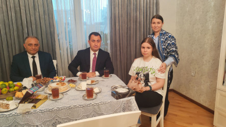 Vətən müharibəsi şəhidi Əliyev Denis Aleksandroviçin ailəsi ziyarət edilib