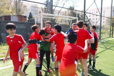 Nizami rayonunda Ümummilli Lider Heydər Əliyevin anadan olmasının 103-cü ildönümü münasibətilə futbol turniri keçirilib