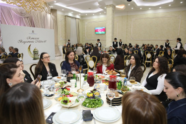 Nizami rayonunda iftar süfrəsi açılıb