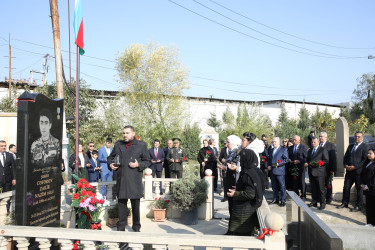 Zəfər Günündə şəhid Zakir Cəfərovun məzarı ziyarət edilib