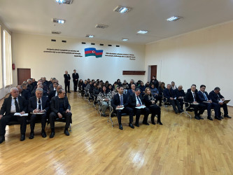Nizami Rayon İcra Hakimiyyətinin başçısı sakinlərlə növbəti səyyar qəbul keçirib