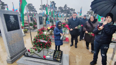 Vətən müharibəsi şəhidi mayor İlkin Rzayevin məzarı ziyarət edilib