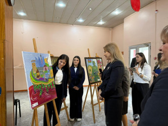 Nizami rayonunda 8 Noyabr – Zəfər Gününə həsr olunmuş rəsm sərgisi kecirilib