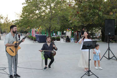 Nizami rayonunda açıq havada növbəti yay konserti təşkil edilib