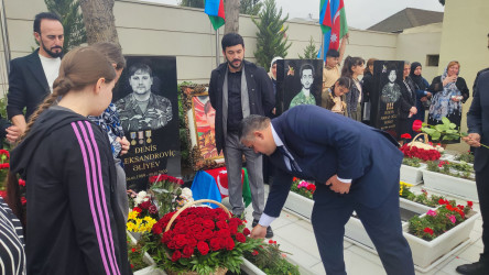 Vətən müharibəsi şəhidləri Hüseyn Fərhad oğlu Muradov və Əliyev Denis Aleksandroviçin xatirələri anılıb