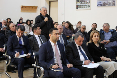 Nizami Rayon İcra Hakimiyyətinin başçısı Coşqun Cəbrayılov rayon sakinləri ilə növbəti səyyar qəbul keçirib