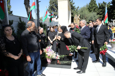 27 Sentyabr – Anım Günü ilə əlaqədar şəhidlərin əziz xatirəsi yad edilib