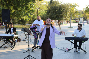 Nizami rayonunda açıq havada növbəti yay konserti təşkil edilib