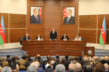 Nizami rayonunda cənab Prezident İlham Əliyevin YAP-ın VIII Qurultayındakı nitqindən irəli gələn vəzifələrin icrası ilə bağlı müşavirə keçirilib