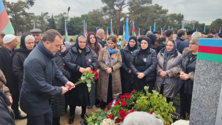 Vətən müharibəsi şəhidləri leytenant Kənan Süleymanlı, leytenant Teymur Məcidzadə və Əsəd Əsədlinin məzarları ziyarət edilib