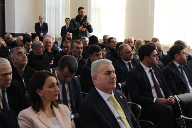İcra Hakimiyyətinin başçısı Coşqun Cəbrayılov növbəti səyyar qəbul keçirib