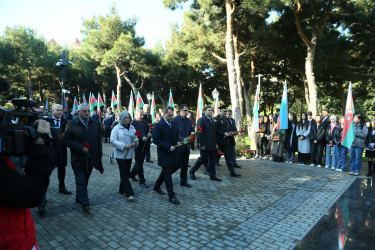 Zəfər Günündə “Nizami Rayon Vətən Müharibəsi Şəhidləri” Memorial Kompleksi ziyarət olunub