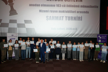 Nizami rayonunda Ümummilli Lider Heydər Əliyevin anadan olmasının 103-cü ildönümü münasibətilə məktəblilər arasında şahmat turniri keçirilib