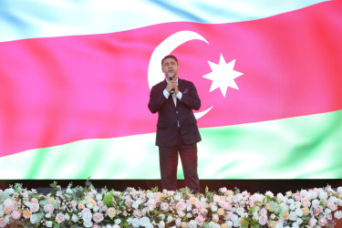 Nizami rayonunda Milli Qurtuluş Gününə həsr olunmuş bayram konserti keçirilib