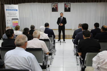 Nizami Rayon İcra Hakimiyyətinin başçısı Coşqun Cəbrayılov rayon sakinləri ilə növbəti səyyar qəbul keçirib