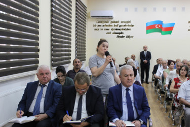 Nizami Rayon İcra Hakimiyyətinin başçısı Coşqun Cəbrayılov növbəti səyyar qəbul keçirib