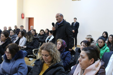 Nizami Rayon İcra Hakimiyyətinin başçısı sakinlərlə növbəti səyyar qəbul keçirib