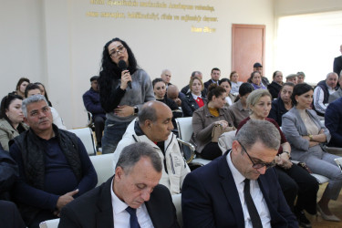 Nizami Rayon İcra Hakimiyyətinin başçısı rayon sakinləri ilə növbəti səyyar qəbul keçirib