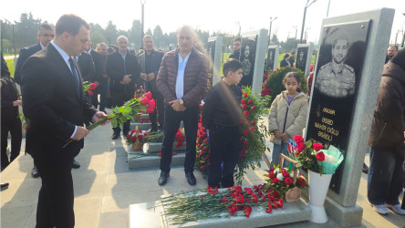 Vətən müharibəsi şəhidləri leytenant Kənan Süleymanlı, leytenant Teymur Məcidzadə və Əsəd Əsədlinin məzarları ziyarət edilib