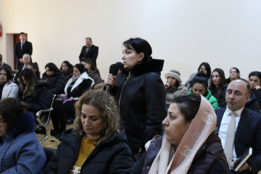 Nizami Rayon İcra Hakimiyyətinin başçısı sakinlərlə növbəti səyyar qəbul keçirib