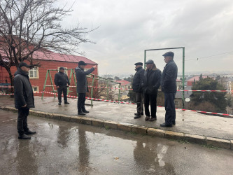 Nizami rayonunda intensiv yağan yağışların fəsadları operativ şəkildə aradan qaldırılıb