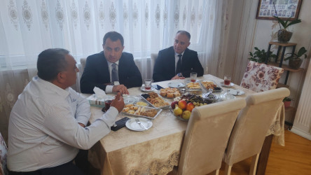 Vətən müharibəsi şəhidi Alı Həsənlinin ailəsi ziyarət olunub