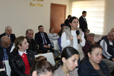 Nizami Rayon İcra Hakimiyyətinin başçısı rayon sakinləri ilə növbəti səyyar qəbul keçirib