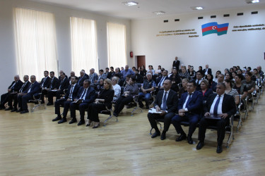 Rayon İcra Hakimiyyətinin başçısı Coşqun Cəbrayılov rayon sakinləri ilə növbəti səyyar qəbul keçirib