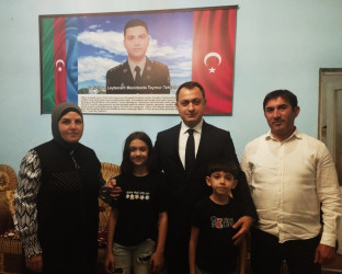 Vətən müharibəsi şəhidi Teymur Tehran oğlu Məcidzadənin ailəsi ziyarət edilib