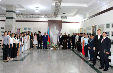 Nizami rayonunda “Zəfər yürüşünün başlandığı gün” mövzusunda gənclərlə görüş keçirilib
