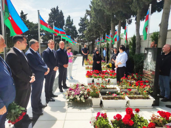 Vətən müharibəsi şəhidi Rəfael İbrahimovun doğum günündə xatirəsi anılıb