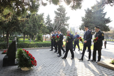 8 Noyabr – Şanlı Zəfər qələbəsinin 5-ci ildönümünü ilə əlaqədar “Nizami Rayon Vətən Müharibəsi Şəhidləri” Memorial Kompleksini ziyarət edilib