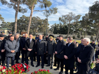 Vətən müharibəsi qəhrəmanı, şəhid baş leytenant Azad Hümbətovun doğum günü ilə əlaqədar əziz xatirəsi yad edilib