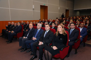 Nizami rayonunda Ulu Öndər Heydər Əliyevin Anım gününə həsr olunmuş tədbir keçirilib