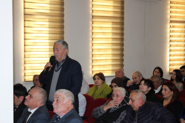 Nizami Rayon İcra Hakimiyyətinin başçısı növbəti səyyar qəbul keçirib