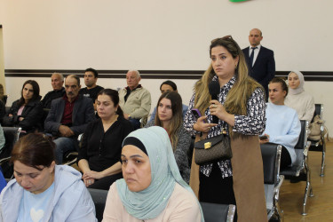 İcra Hakimiyyətinin başçısı Coşqun Cəbrayılov rayon sakinləri ilə növbəti səyyar qəbul keçirib