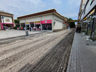 Nizami rayonunda yol infrastrukturunun yenilənməsi işləri davam etdirilir