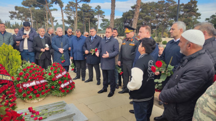 Vətən Müharibəsi Qəhrəmanı, şəhid Azad Hümbətovun məzarı ziyarət edilib