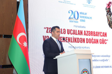 Nizami rayonunda Dövlət Suverenliyi Günü münasibətilə konfrans keçirilib