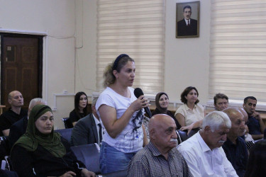 Nizami rayonunda sakinlərlə növbəti səyyar görüş keçirilib