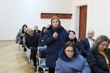 Nizami Rayon İcra Hakimiyyətinin başçısı sakinlərlə növbəti səyyar qəbul keçirib